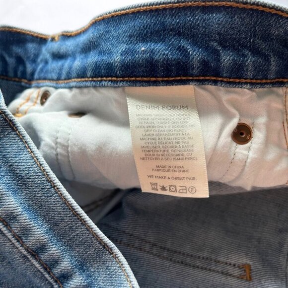 ARITZIA DENIM FORUM MEDIUM WASH THE YOKO HIGH RISE SLIM DISTRESSED RAW HEM JEANS - Picture 12 of 13